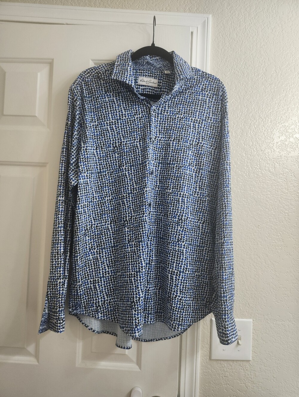 Robert Graham Blue and White Printed Button-Down Shirt